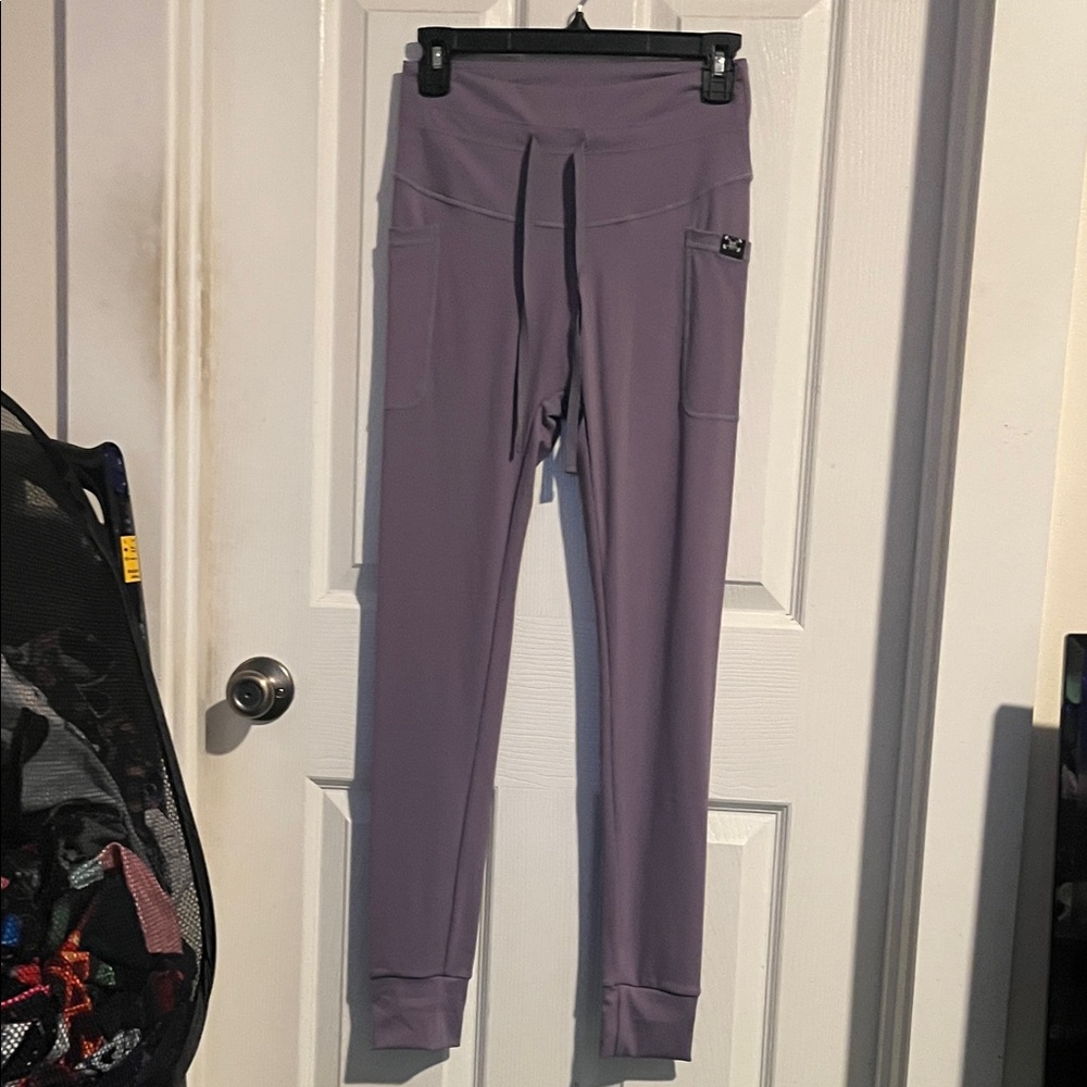 CVG Omni Purple Ash Leggings new